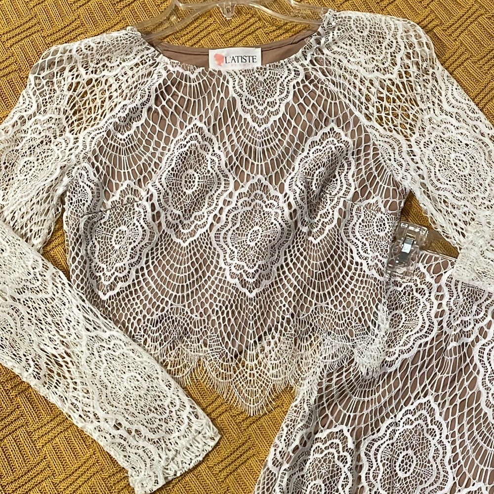 ~*LACE SET*~
